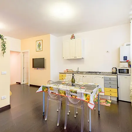 Deluxe Apartments Pantheon Rome Exterior photo